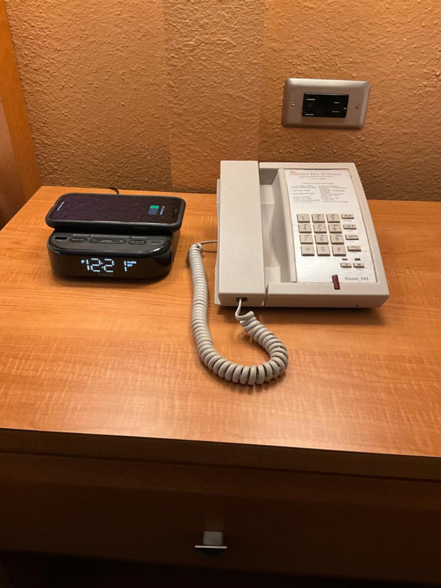 Anaheim Islander Inn And Suites Near Park And Convention Center Εξωτερικό φωτογραφία