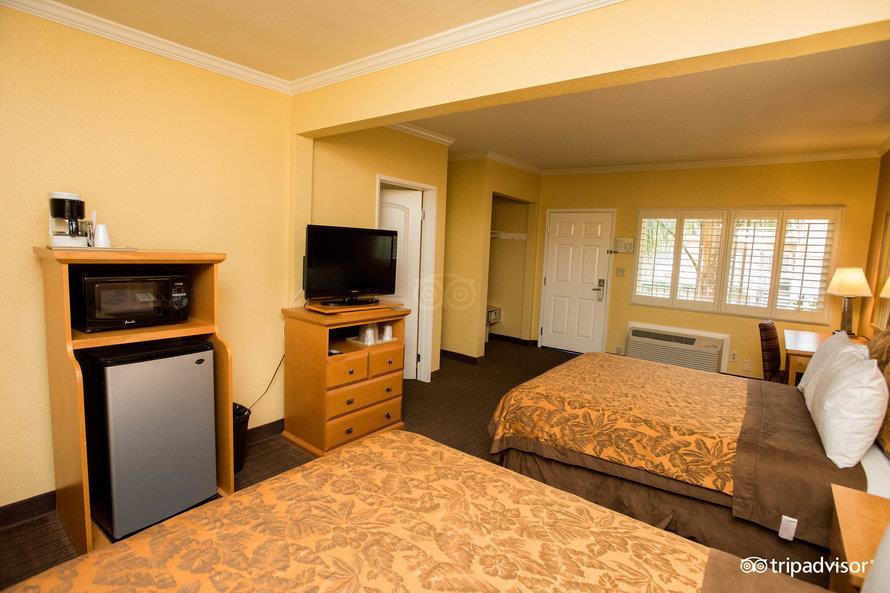Anaheim Islander Inn And Suites Near Park And Convention Center Δωμάτιο φωτογραφία