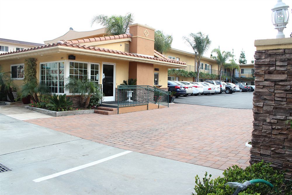 Anaheim Islander Inn And Suites Near Park And Convention Center Εξωτερικό φωτογραφία