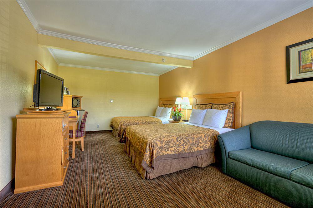 Anaheim Islander Inn And Suites Near Park And Convention Center Εξωτερικό φωτογραφία